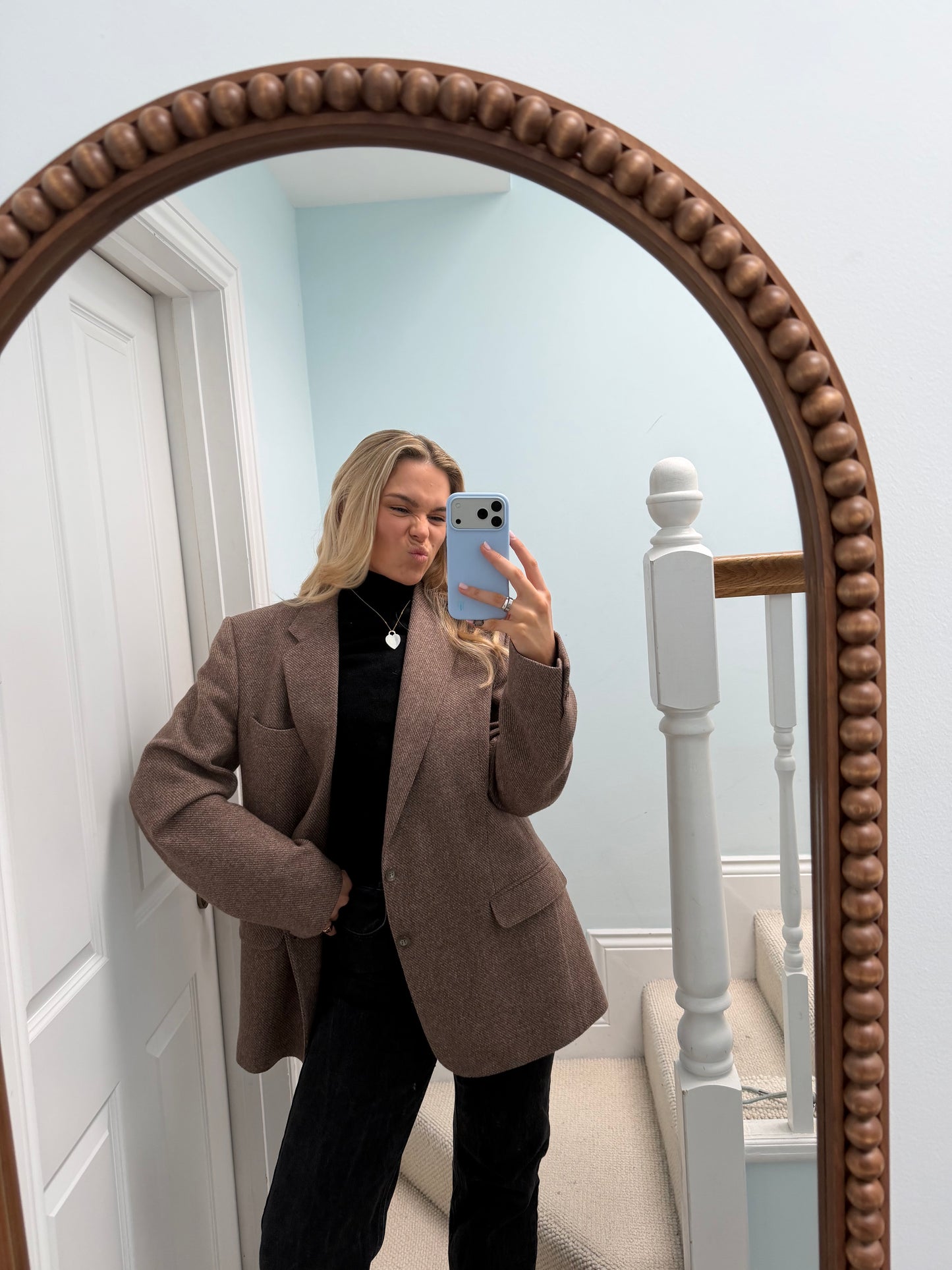 Brown oversized blazer (M)