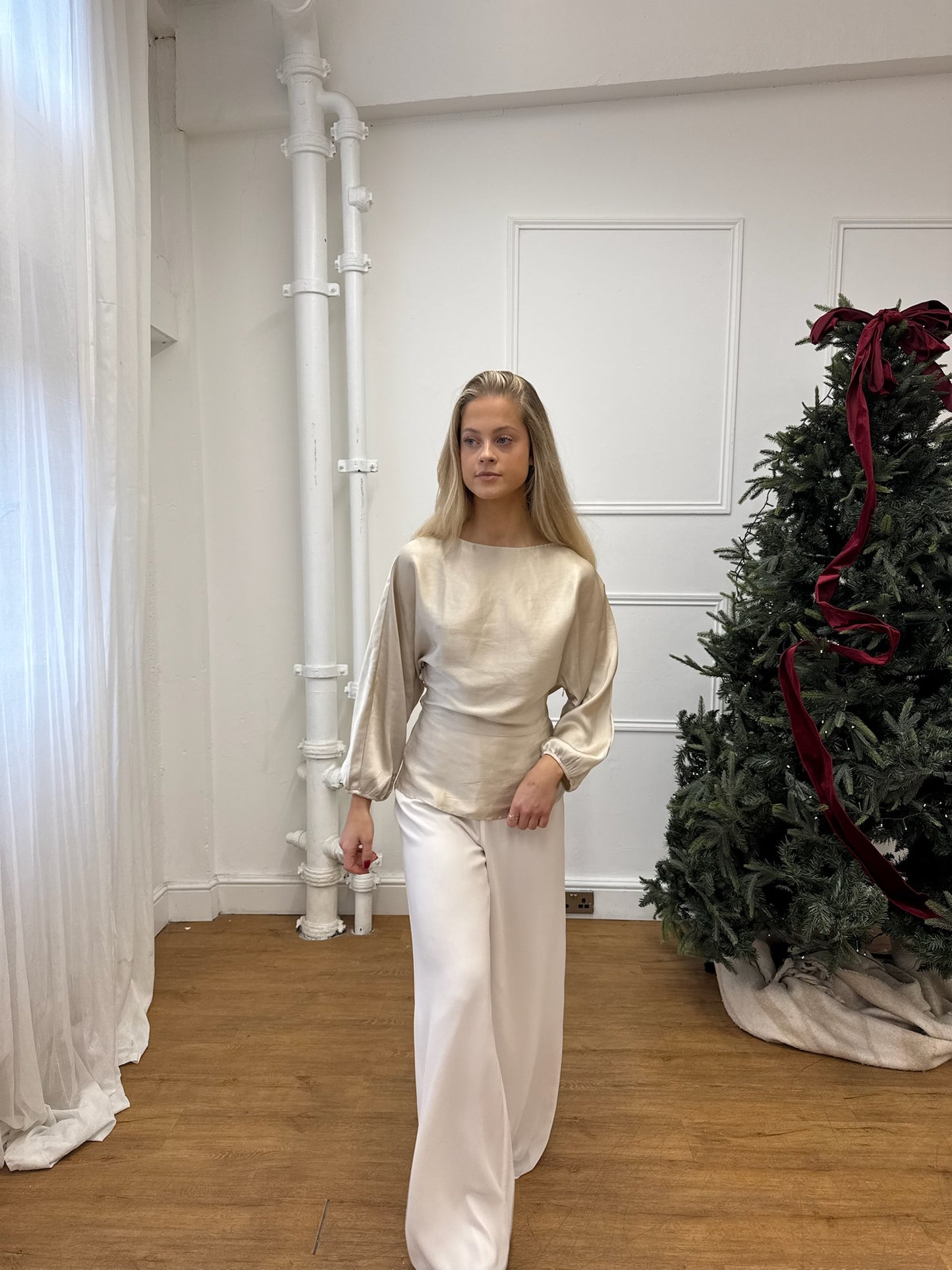 Champagne Glow Cinched-Waist Top (10)