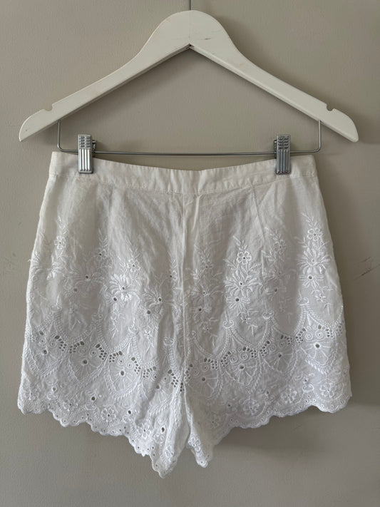 Embroidery Anglaise Summer Shorts (8/10)