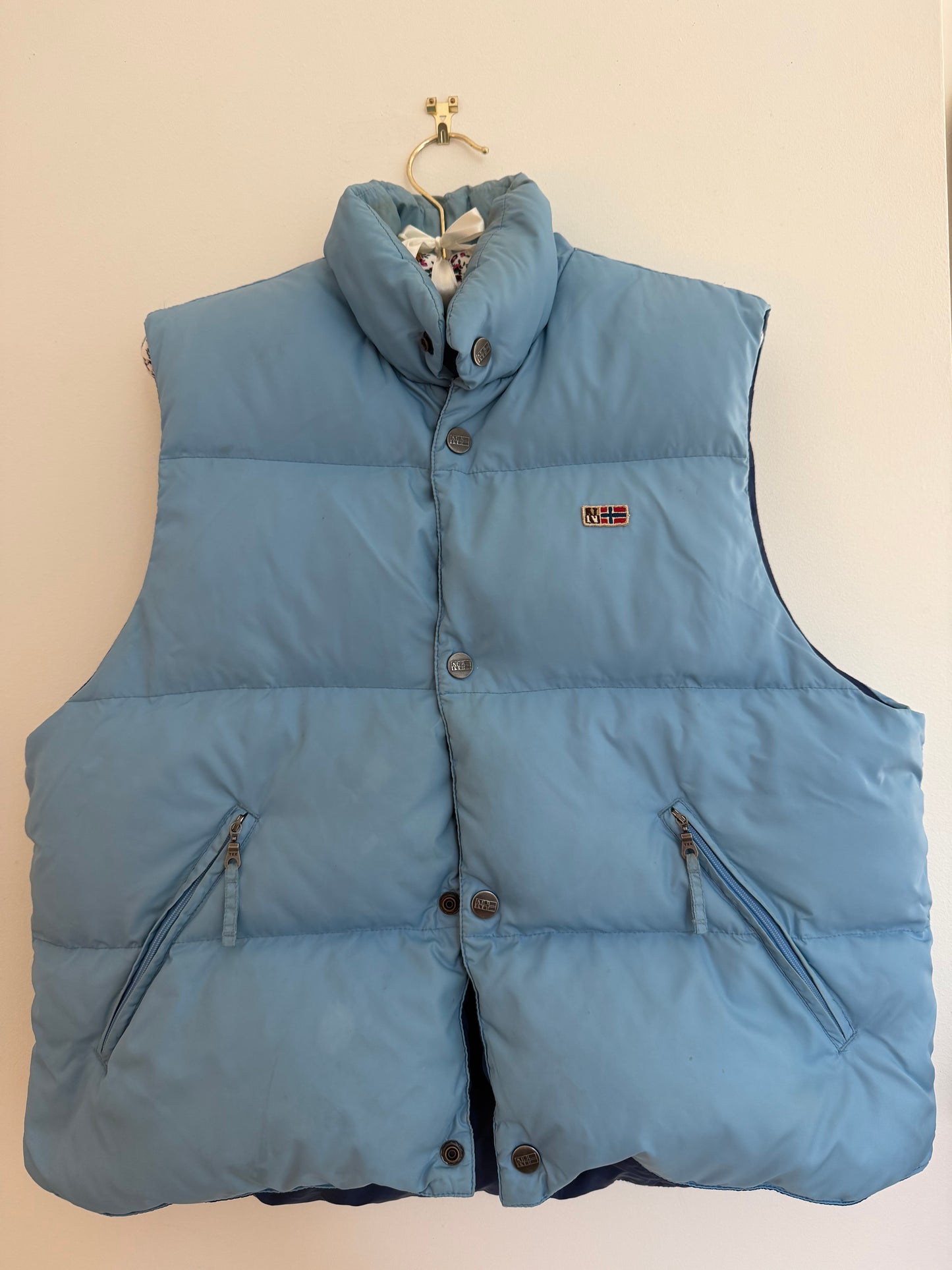 The Mont Blanc Puffer Gilet (10)