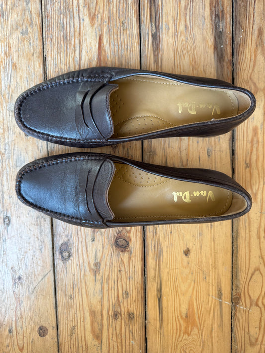 Alessandra Brown Leather Loafers (6)